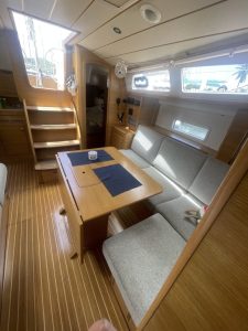 salon, Hallberg Rassy, sailboat for sale