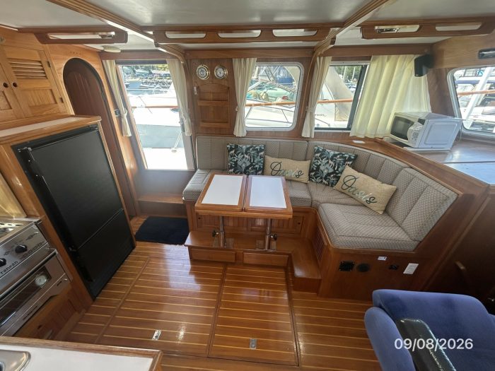 salon, Monk 36, trawler for sale