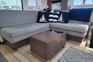 salon, Leopard 42, catamaran for sale