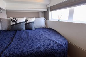 bed, Leopard 42, catamaran for sale
