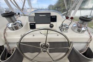 helm, Leopard 46, catamaran for sale