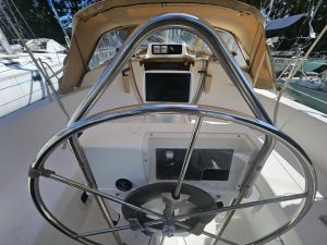 helm, Hunter, sailboat for sale