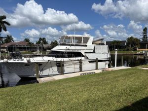 exterior, Californian 48 Sundeck, trawler for sale
