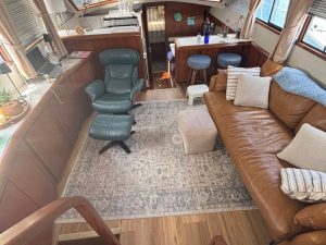salon, Californian 48 Sundeck, trawler for sale