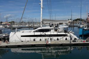 exterior, Privilege 580 Signature, catamaran for sale