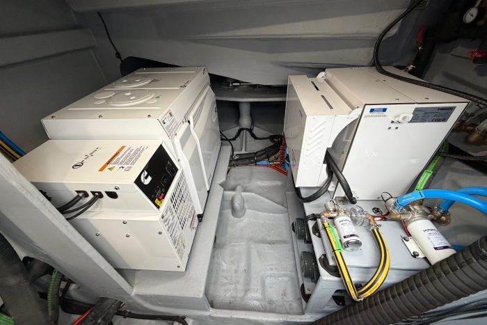 electrical, Privilege 580 Signature, catamaran for sale