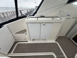 cockpit, Cruisers, trawler for sale