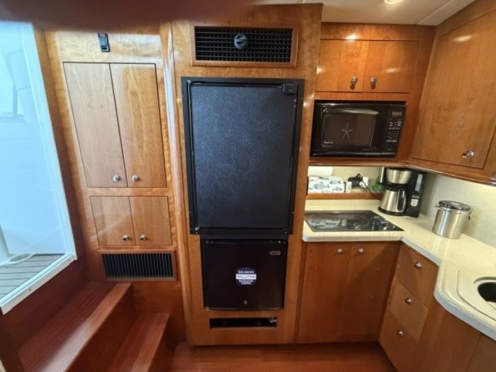 interior, Cruisers, trawler for sale