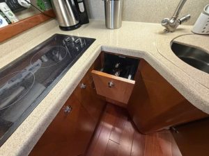 interior, Cruisers, trawler for sale