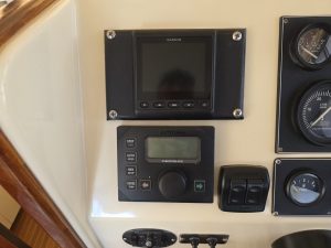 navigation station, Camano 31 Troll, trawler for sale