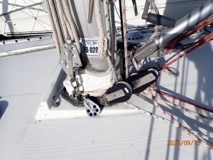 deck, Beneteau, sailboat for sale