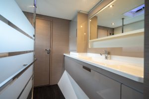 bath, FP 45 Elba, catamaran for sale