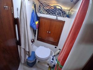 bath, Endurance 35 Ketch, sailboat for sale