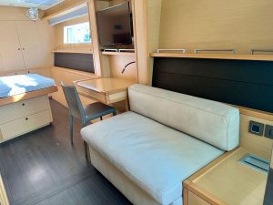 salon, Lagoon 620, catamaran for sale