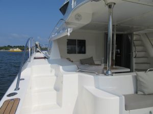 deck, African Cats 420 Powercat, power catamaran for sale