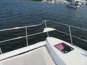 deck, African Cats 420 Powercat, power catamaran for sale