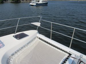 deck, African Cats 420 Powercat, power catamaran for sale