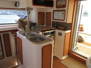 interior, African Cats 420 Powercat, power catamaran for sale