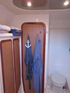 interior, African Cats 420 Powercat, power catamaran for sale