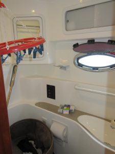 bath, African Cats 420 Powercat, power catamaran for sale