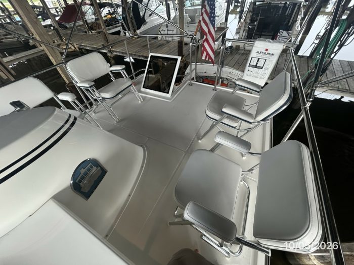 cockpit, Nordic Tug 34, trawler for sale