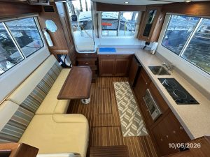 salon, Nordic Tug 34, trawler for sale