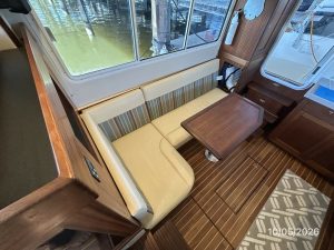salon, Nordic Tug 34, trawler for sale