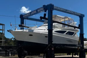 boatyard, Silverton 43, trawler for sale