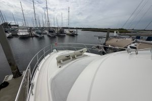 deck, Silverton 43, trawler for sale