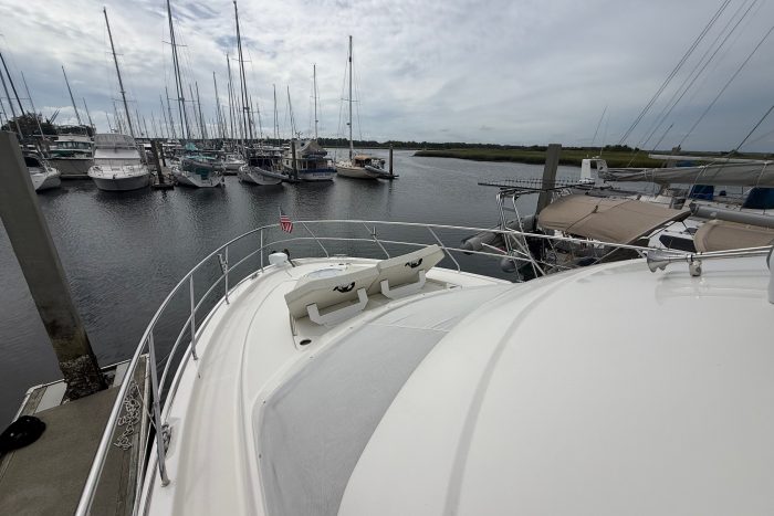 deck, Silverton 43, trawler for sale