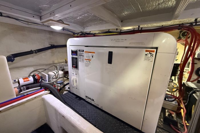 mechanical, Silverton 43, trawler for sale
