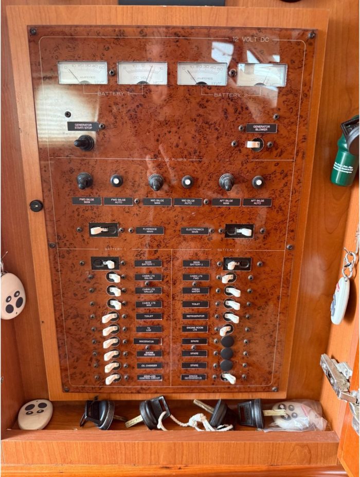 electrical, Silverton 43, trawler for sale