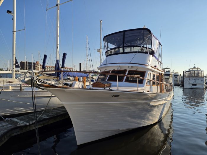 exterior, Albin 43, trawler for sale