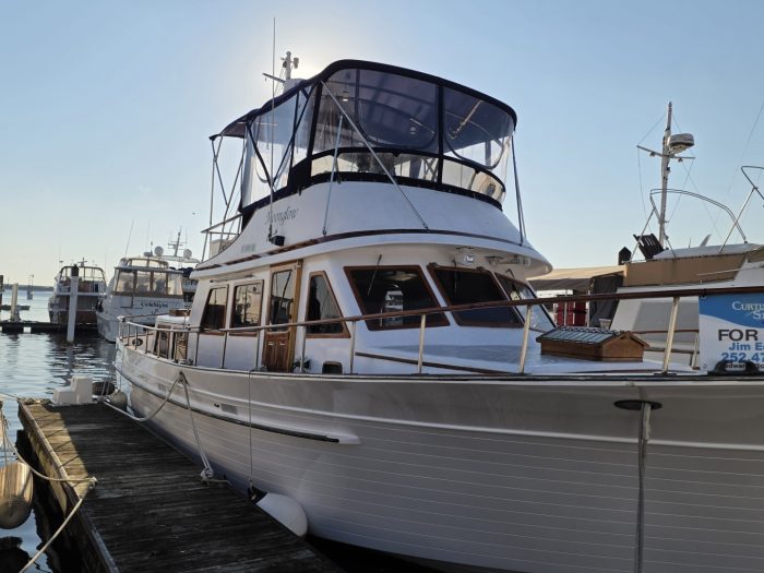 exterior, Albin 43, trawler for sale