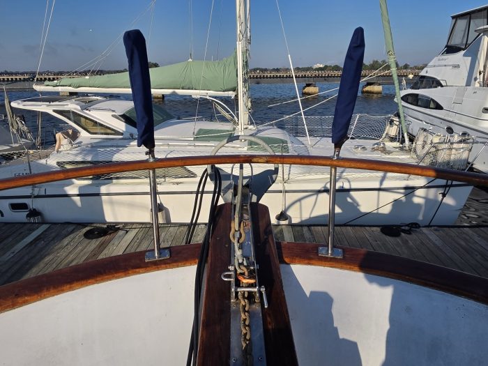 bow, Albin 43, trawler for sale
