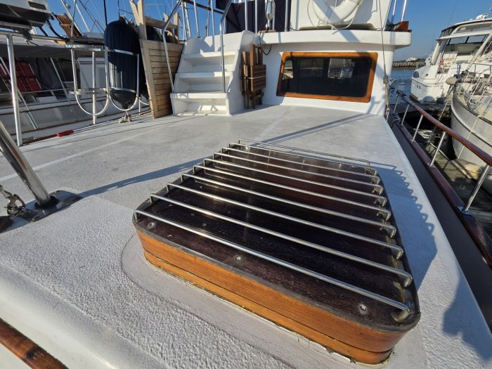 deck, Albin 43, trawler for sale