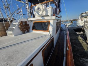 deck, Albin 43, trawler for sale