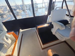 cockpit, Albin 43, trawler for sale