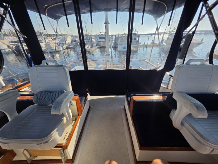 cockpit, Albin 43, trawler for sale