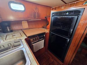 galley, Albin 43, trawler for sale