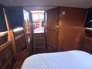 interior, Albin 43, trawler for sale