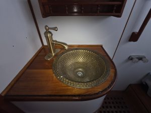 bath, Albin 43, trawler for sale